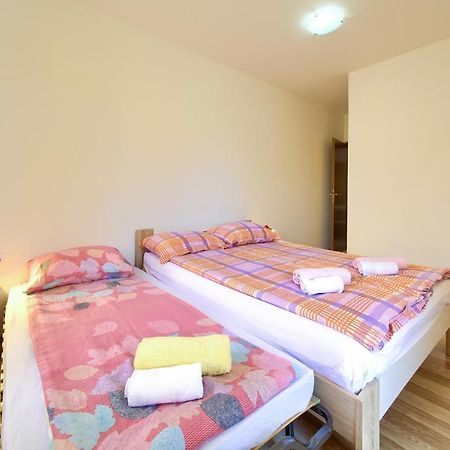 Apartman Mihael Malinska Exteriér fotografie