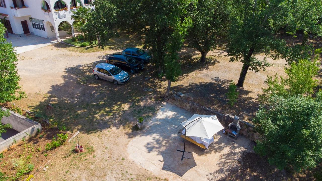 Apartman Mihael Malinska Exteriér fotografie