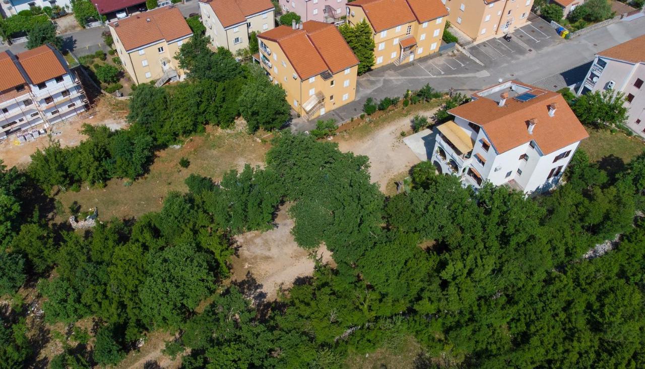 Apartman Mihael Malinska Exteriér fotografie
