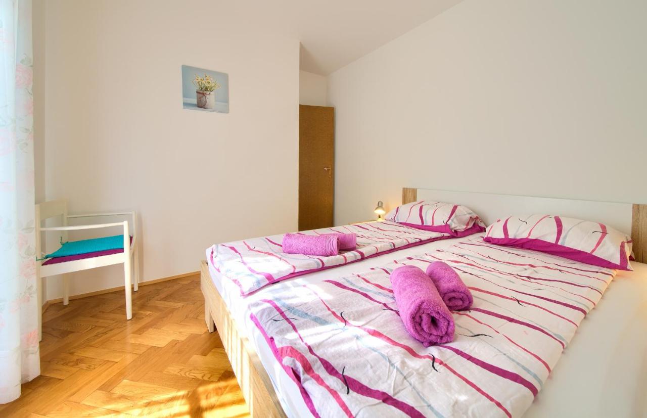 Apartman Mihael Malinska Exteriér fotografie